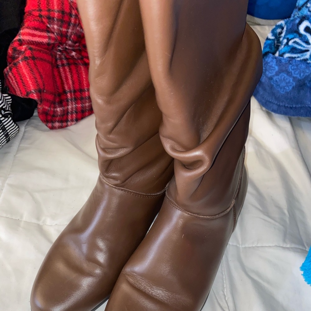 Brown boots